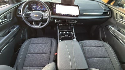 2026 Chevrolet Traverse FWD LT