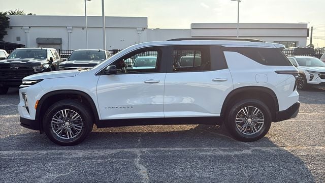 2026 Chevrolet Traverse FWD LT