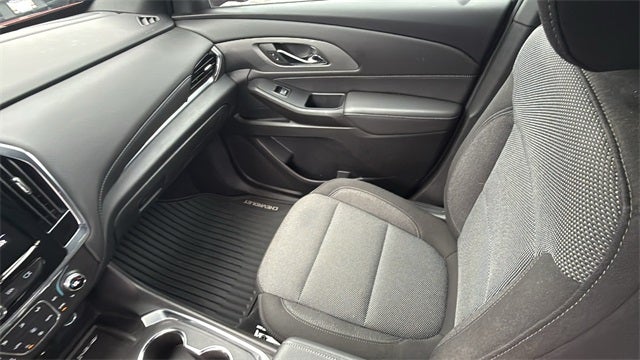 2023 Chevrolet Traverse FWD LT Cloth