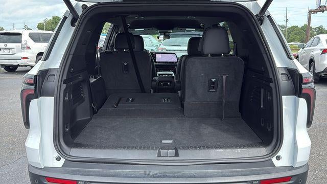 2025 Chevrolet Traverse FWD LT
