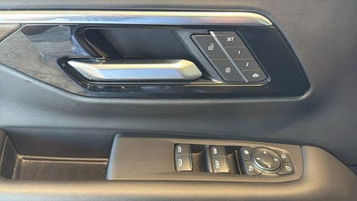 2025 Chevrolet Suburban 4WD High Country