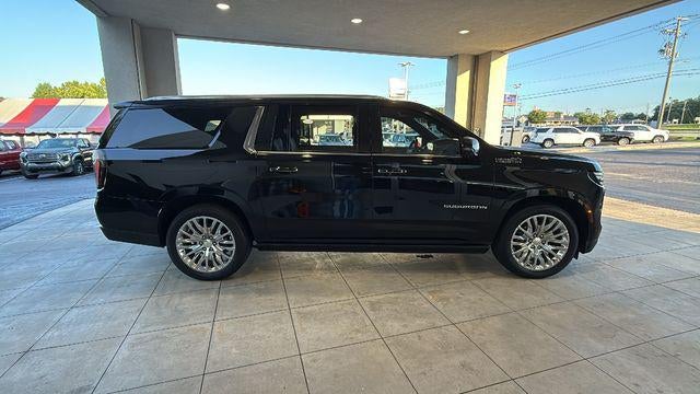 2025 Chevrolet Suburban 4WD High Country