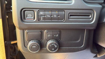 2024 Chevrolet Suburban 2WD LT