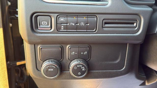 2024 Chevrolet Suburban 2WD LT