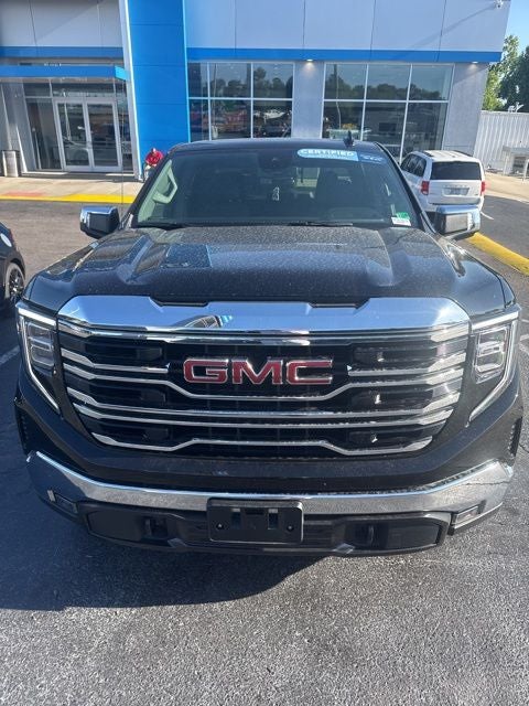2025 GMC Sierra 1500 4WD Crew Cab Short Box SLT