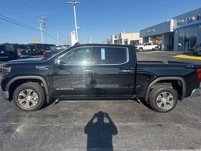 2025 GMC Sierra 1500 4WD Crew Cab Short Box SLT