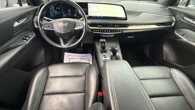 2025 Cadillac XT4 FWD Premium Luxury