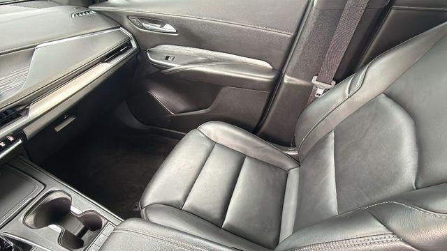 2025 Cadillac XT4 FWD Premium Luxury