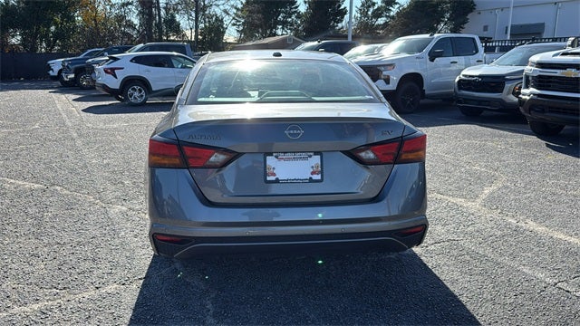 2024 Nissan Altima SV FWD