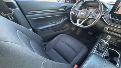 2024 Nissan Altima SV FWD