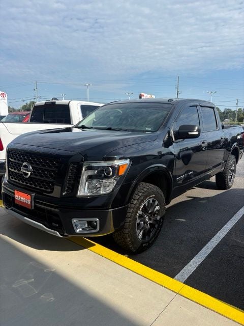 2019 Nissan TITAN PRO-4X