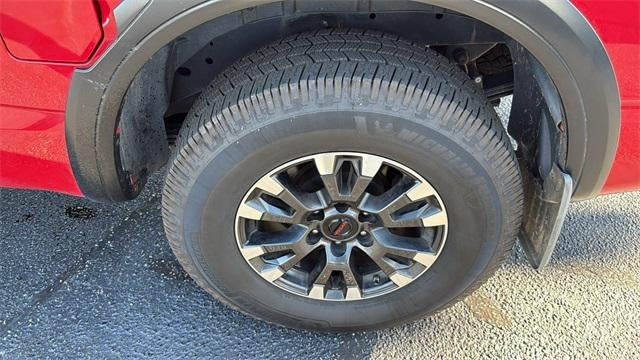 2022 Nissan TITAN Crew Cab PRO-4X 4x4