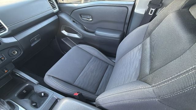 2023 Nissan Frontier Crew Cab SV 4x2