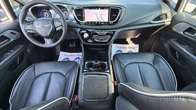 2025 Chrysler Pacifica Limited
