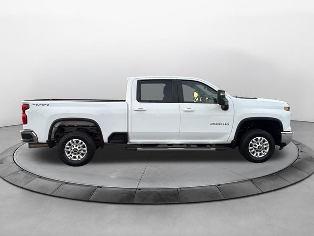2025 Chevrolet Silverado 2500HD 4WD Crew Cab Standard Bed LT