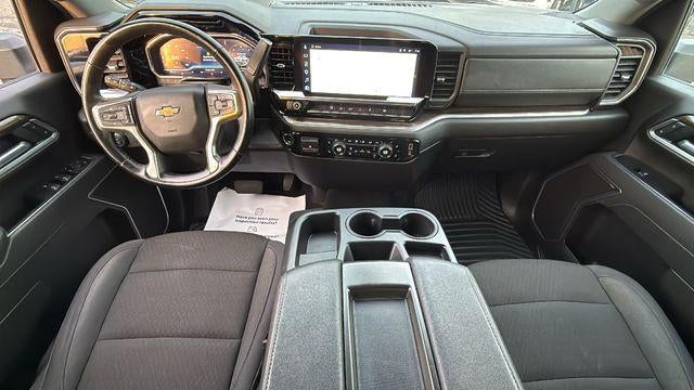 2025 Chevrolet Silverado 2500HD 4WD Crew Cab Standard Bed LT