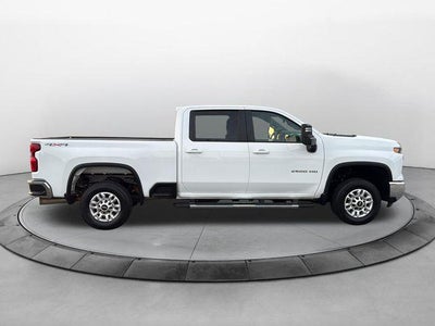 2025 Chevrolet Silverado 2500HD 4WD Crew Cab Standard Bed LT