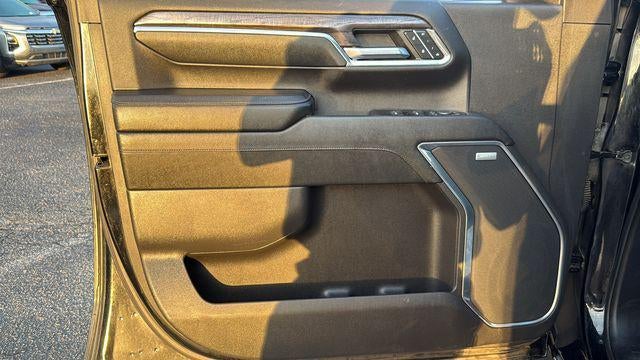 2024 Chevrolet Silverado 2500HD 4WD Crew Cab Standard Bed LTZ