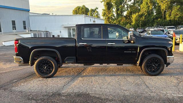 2024 Chevrolet Silverado 2500HD 4WD Crew Cab Standard Bed LTZ