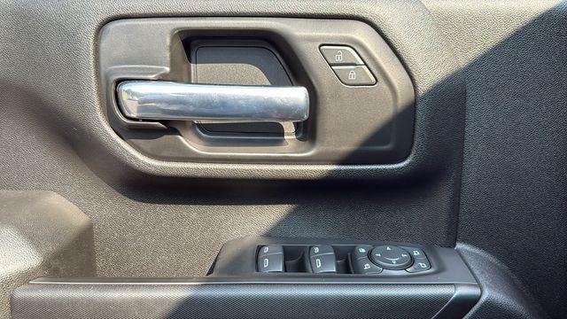 2025 Chevrolet Silverado 2500HD 4WD Crew Cab Standard Bed Custom