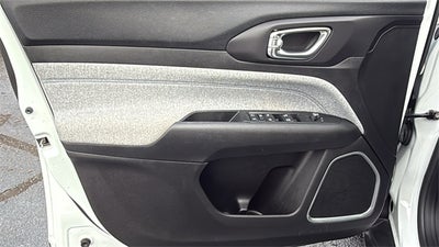 2022 Jeep Compass Latitude FWD