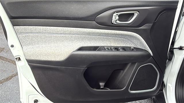 2022 Jeep Compass Latitude FWD