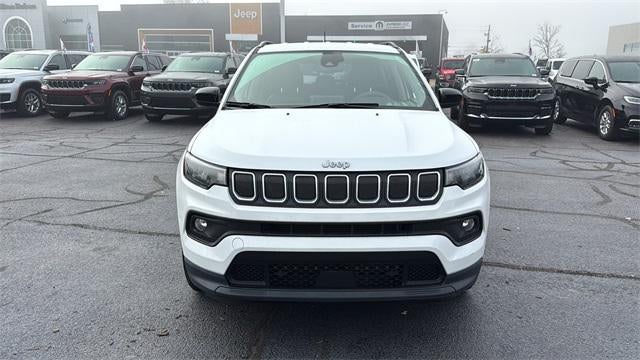 2022 Jeep Compass Latitude FWD