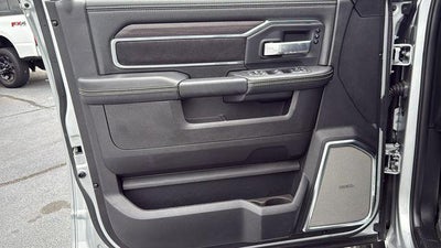 2026 RAM 3500 Laramie Crew Cab 4x4 6'4' Box