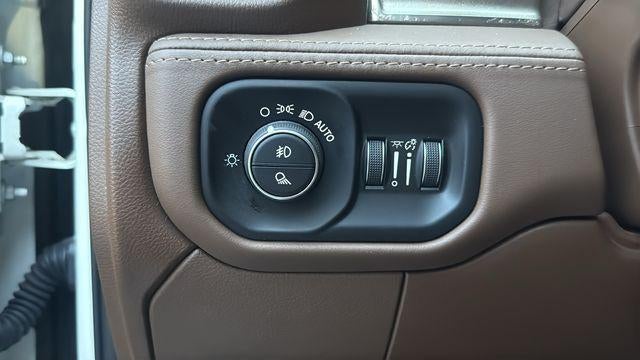 2023 RAM 3500 Limited Longhorn Mega Cab 4x4 6'4' Box