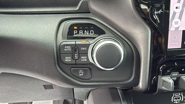 2026 RAM 1500 Big Horn Crew Cab 4x4 5'7' Box