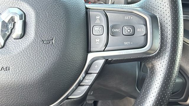 2025 RAM 2500 Tradesman Crew Cab 4x4 6'4' Box