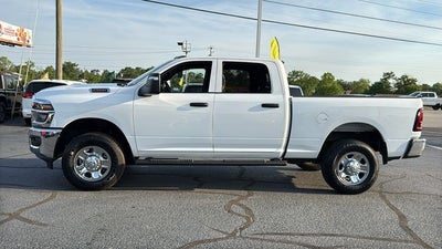 2025 RAM 2500 Tradesman Crew Cab 4x4 6'4' Box
