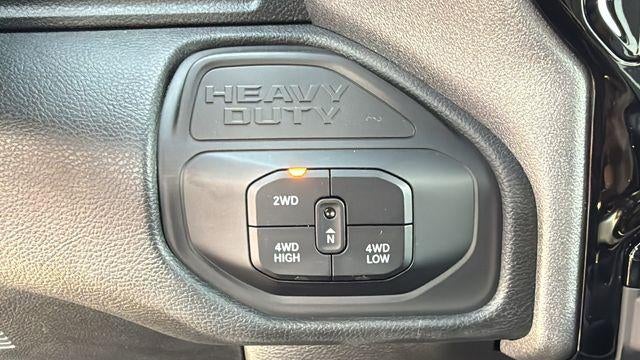 2025 RAM 2500 Tradesman Crew Cab 4x4 6'4' Box