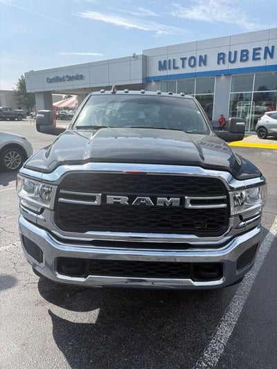 2024 RAM 2500 Tradesman Crew Cab 4x4 6'4' Box