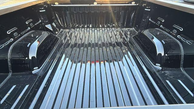 2026 Chevrolet Silverado 1500 4WD Crew Cab Short Bed Custom