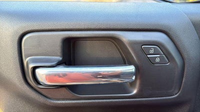 2026 Chevrolet Silverado 1500 4WD Crew Cab Short Bed Custom