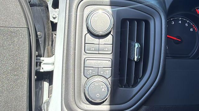 2025 Chevrolet Silverado 1500 4WD Crew Cab Short Bed Custom Trail Boss