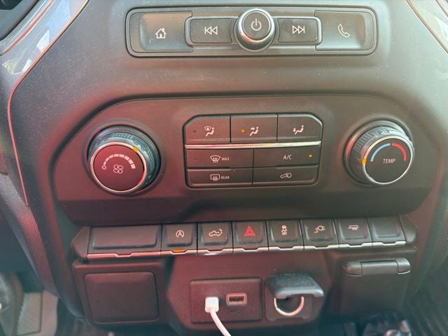 2021 Chevrolet Silverado 1500 2WD Crew Cab Short Bed Custom