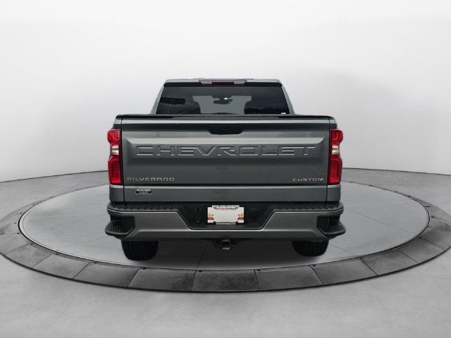 2021 Chevrolet Silverado 1500 2WD Crew Cab Short Bed Custom