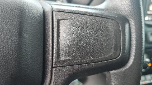 2021 Chevrolet Silverado 1500 2WD Crew Cab Short Bed Custom