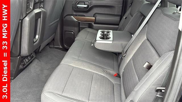 2021 Chevrolet Silverado 1500 2WD Crew Cab Short Bed RST