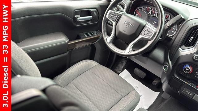 2021 Chevrolet Silverado 1500 2WD Crew Cab Short Bed RST