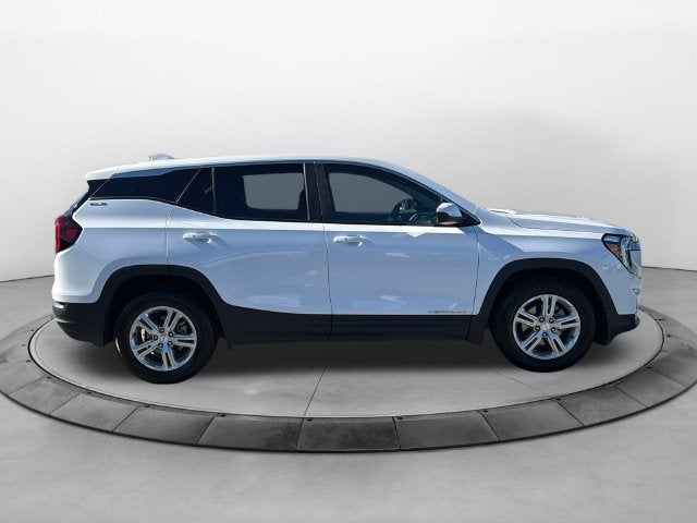 2024 GMC Terrain FWD SLE
