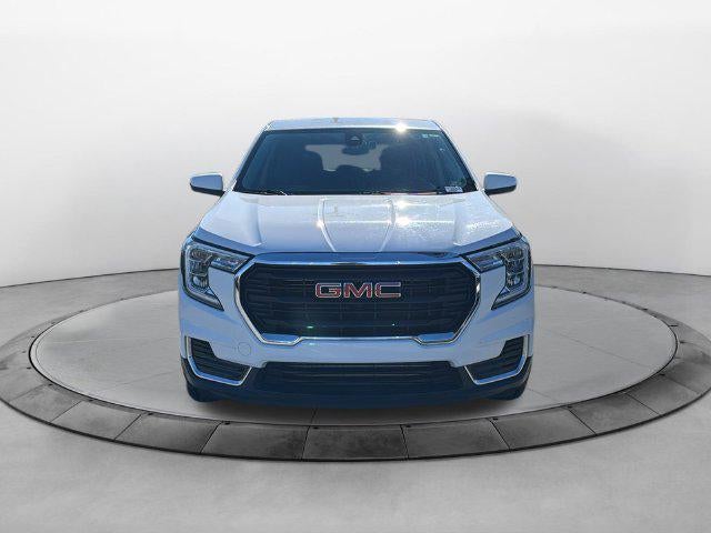 2024 GMC Terrain FWD SLE