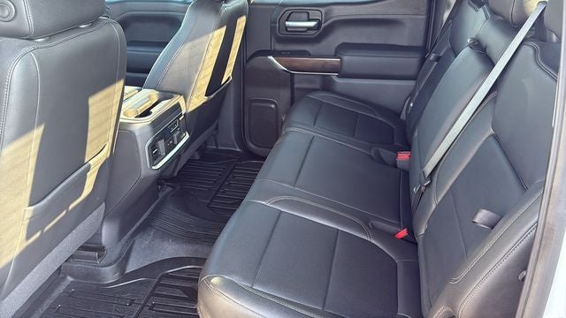 2021 GMC Sierra 1500 2WD Crew Cab Short Box SLT