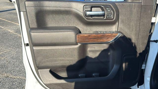 2021 GMC Sierra 1500 2WD Crew Cab Short Box SLT