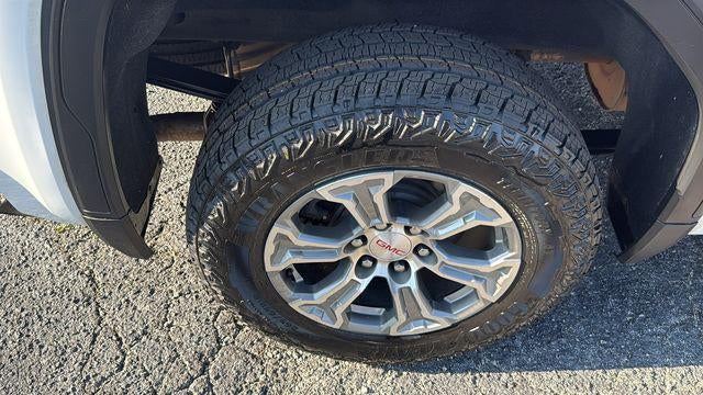 2021 GMC Sierra 1500 2WD Crew Cab Short Box SLT