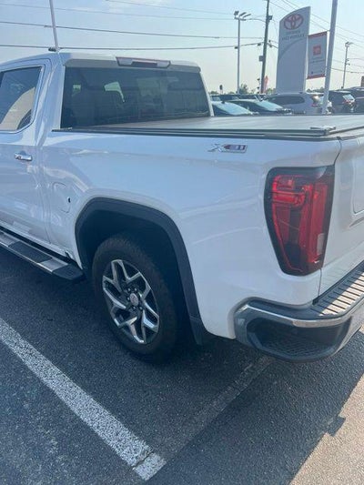 2023 GMC Sierra 1500 4WD Crew Cab Short Box SLT