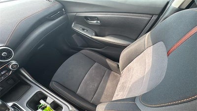 2022 Nissan Sentra SR Xtronic CVT