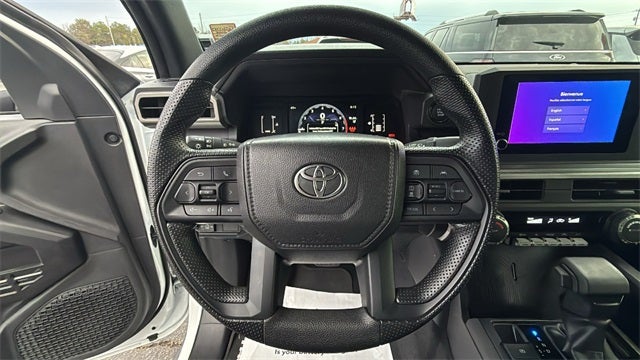 2025 Toyota Tacoma SR5